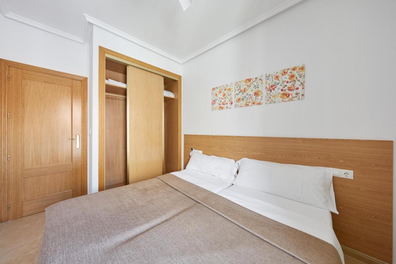 Apartamentos Wayteko 阿利坎特 外观 照片