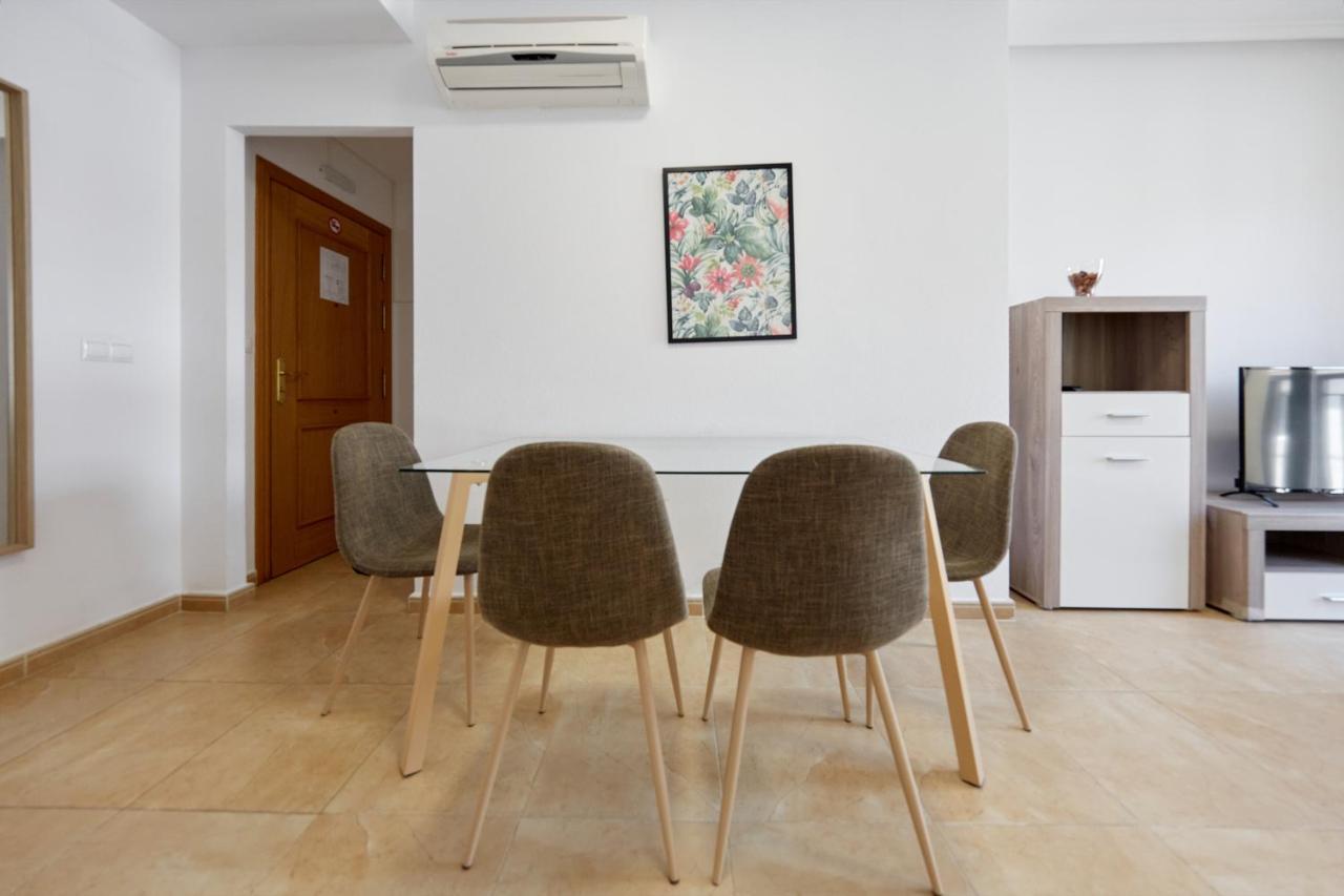 Apartamentos Wayteko 阿利坎特 外观 照片