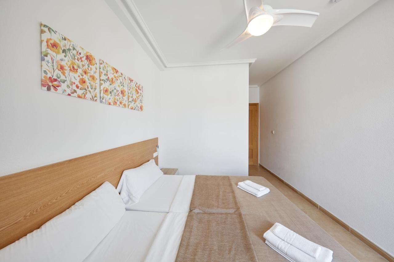 Apartamentos Wayteko 阿利坎特 外观 照片