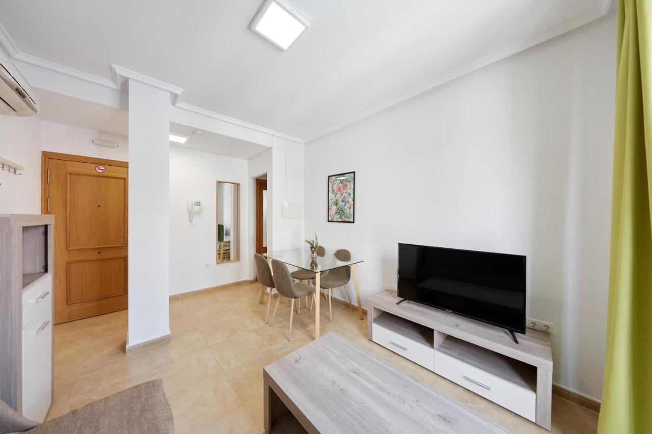 Apartamentos Wayteko 阿利坎特 外观 照片